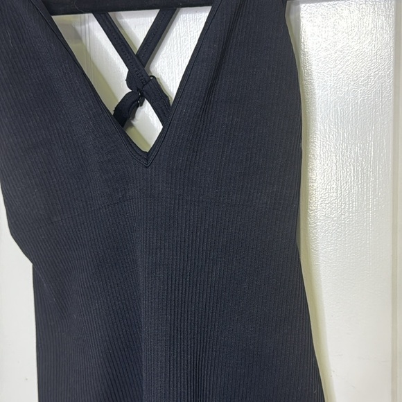 Black Plunging V-Neck Bodysuit with Strappy Back NWOT - Picture 3 of 6